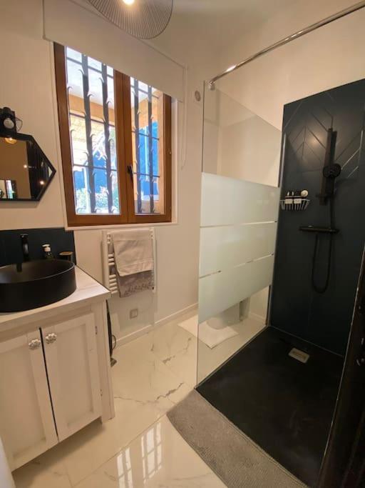 Superbe Studio De Charme Lägenhet Tourrette-Levens Exteriör bild